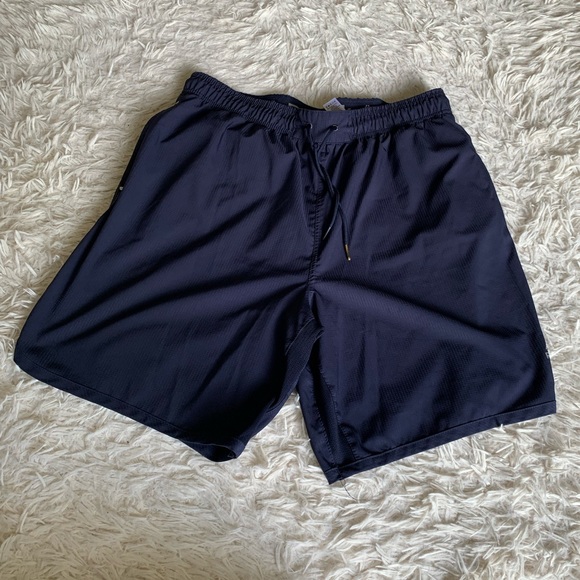 Reebok Shorts - Picture 3 of 12
